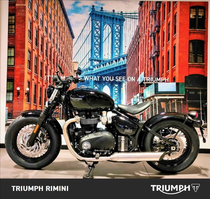 TRIUMPH Bonneville 1200 Bobber 