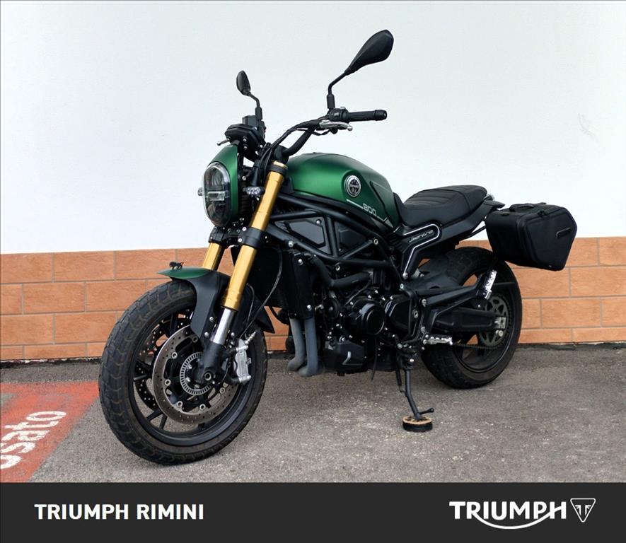 BENELLI Leoncino 800 