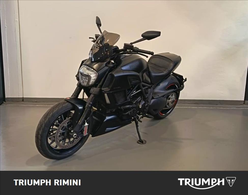 DUCATI Diavel 1199 Carbon