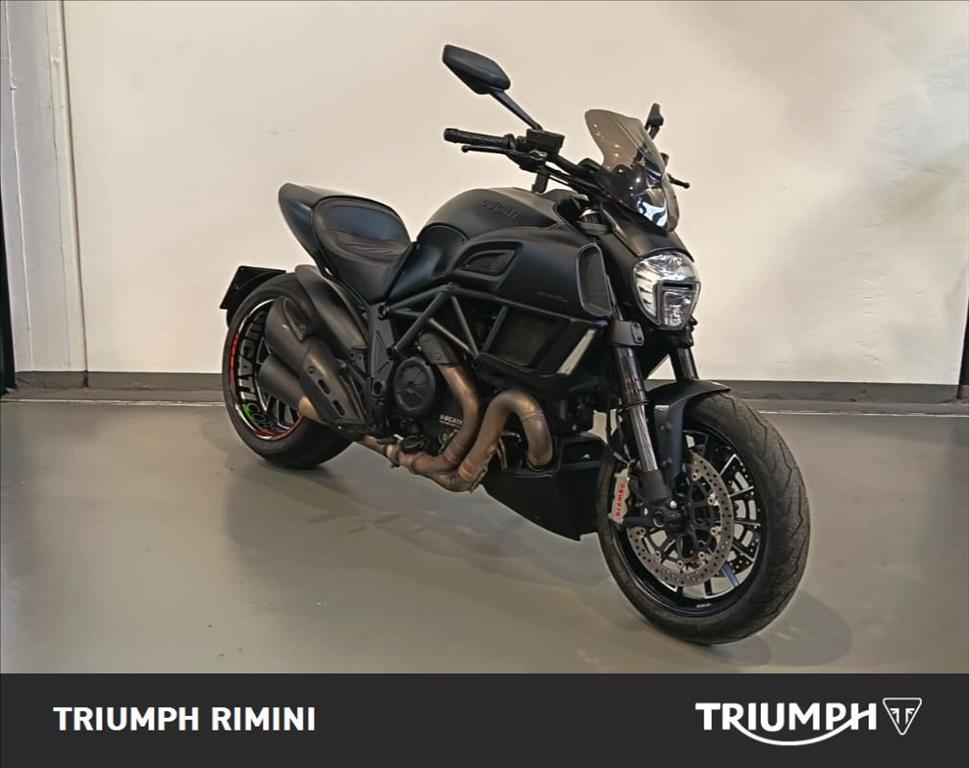 DUCATI Diavel 1199 Carbon