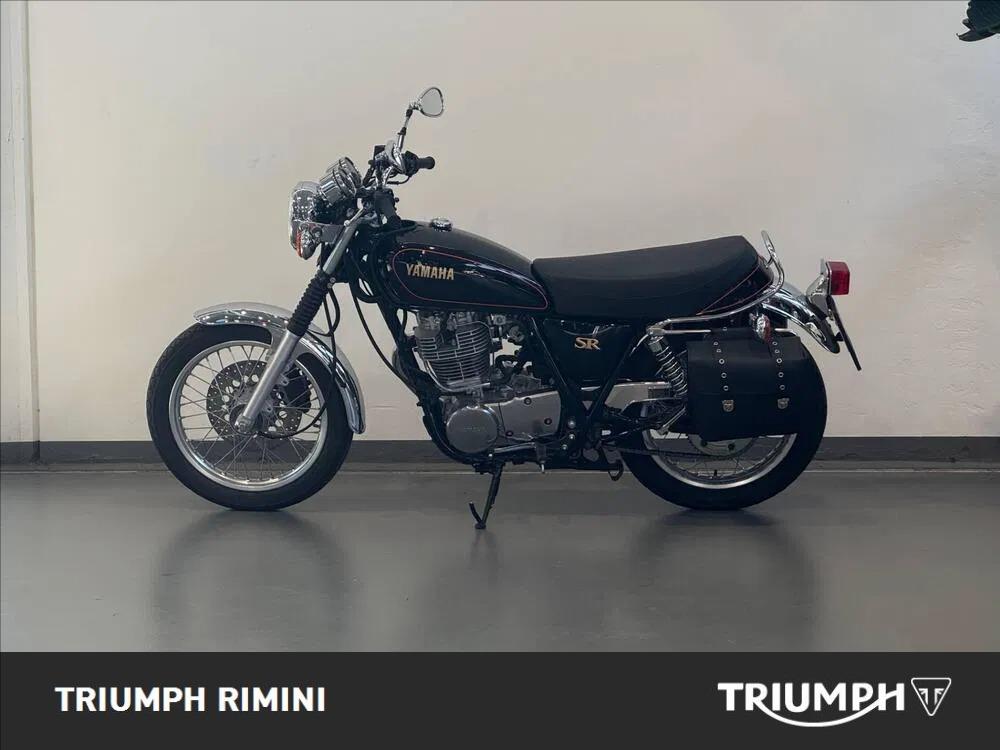 YAMAHA SR 400 